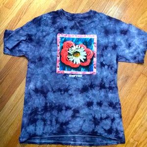 Empyre Mens tie dyed purple t shirt. Size medium